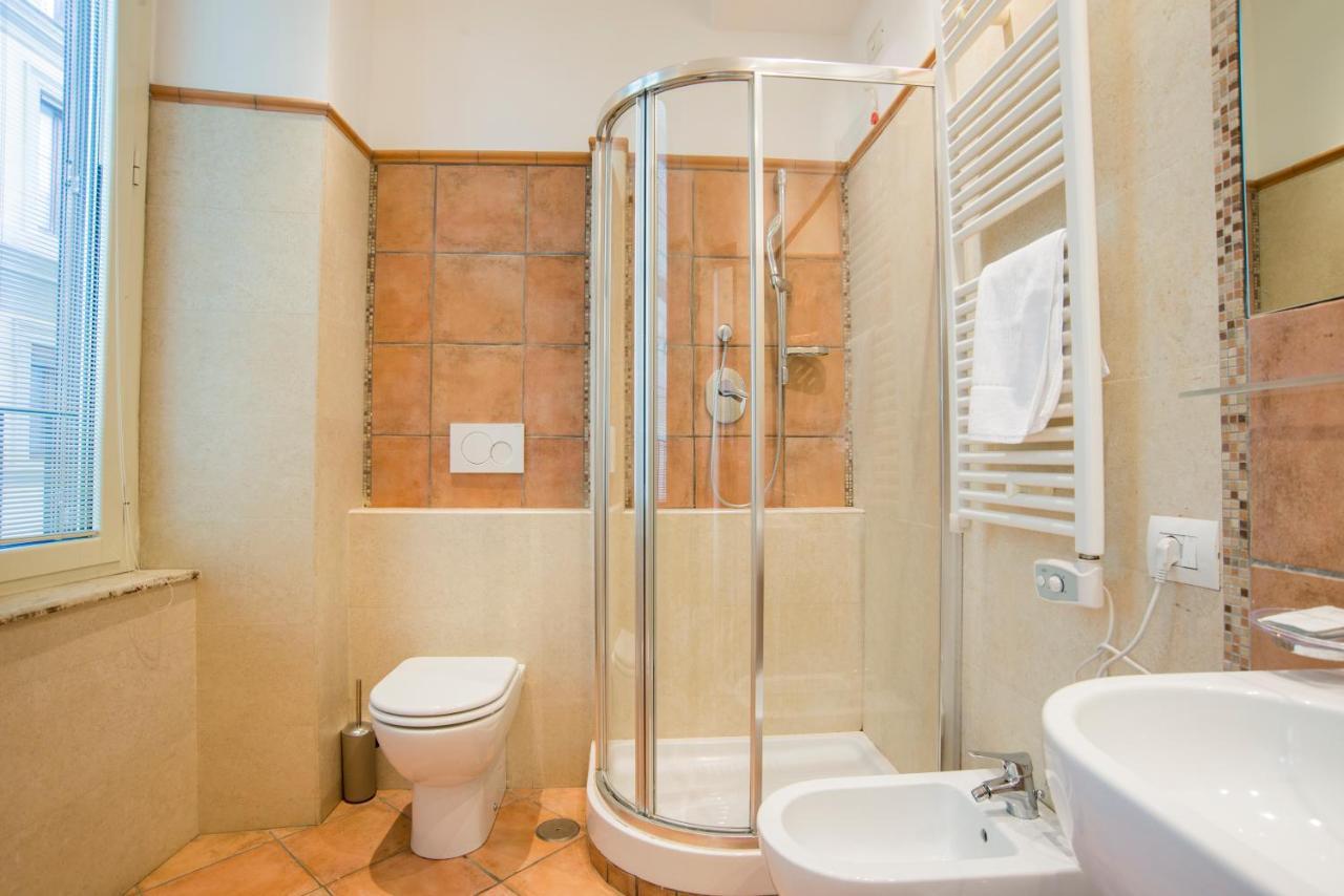 Relais Cavour 133 Apartment Rome Bagian luar foto